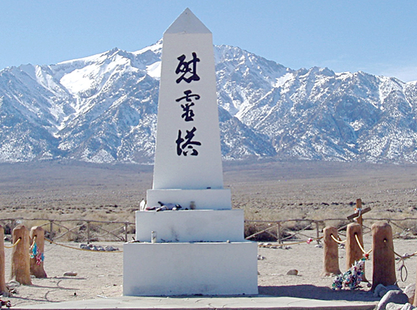 Manzanar-memorial.jpg