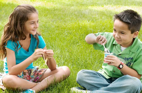 August is ‘kids eat right’ month: nutrition tips for families KidsHealth.jpg