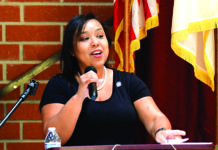 Mayor seeks second term without opposition