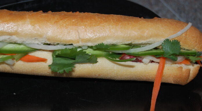Lee’s Sandwiches offer the best of two worlds