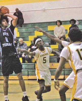 North boys’ basketball team gets off to 3-0 start